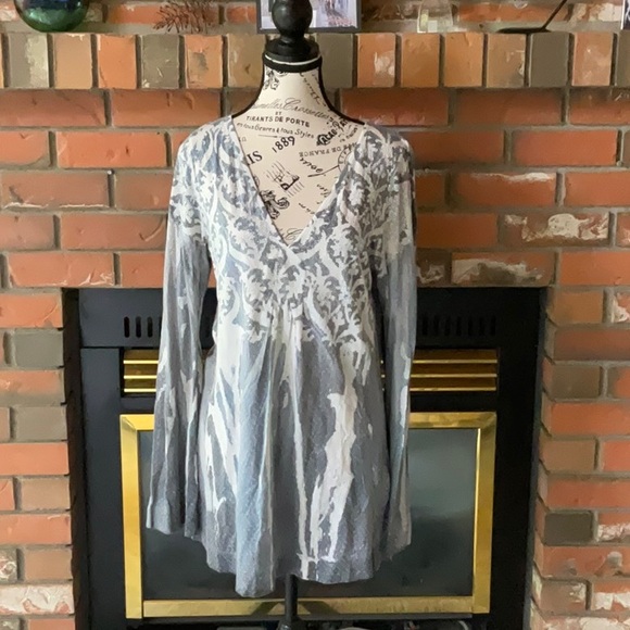 Language top M - Picture 1 of 8